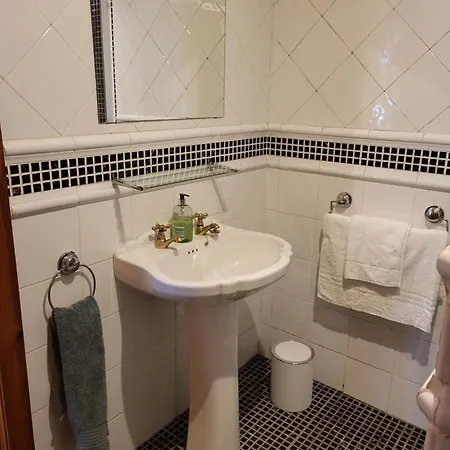 Knockillaree Apartment *